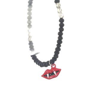Vampire Lips Stretch Bracelet